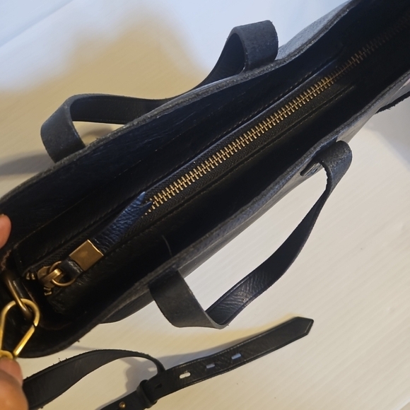 Madewell The Zip-Top Transport Black Leather Satchel  Convertible Crossb… - Picture 6 of 12